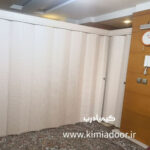 درب آکاردئونی بافت چرم سفید